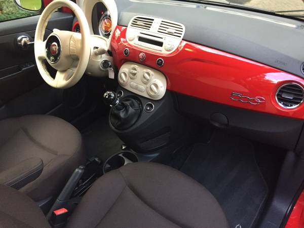 2012 Fiat 500 Convertible 1 owner only 35k great gift🎄 - cars &... for sale in West Linn, OR – photo 6