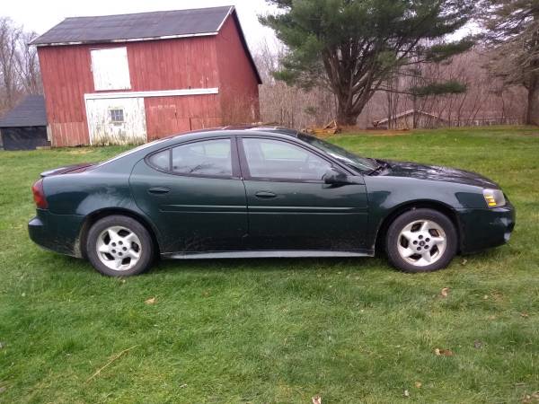 2004 Pontiac Grand Prix - cars & trucks - by owner - vehicle... for sale in East Springfield, OH – photo 2