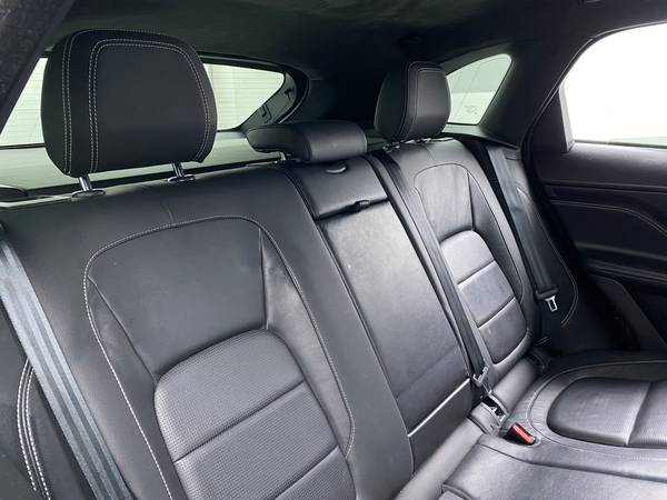 2017 Jag Jaguar FPACE 35t R-Sport SUV 4D suv White - FINANCE ONLINE... for sale in Phoenix, AZ – photo 19