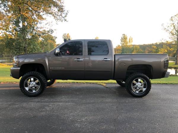 2007 Chevrolet Silverado 1500 LT Crew Cab 4WD LIFTED! for sale in Forsyth, MO – photo 5