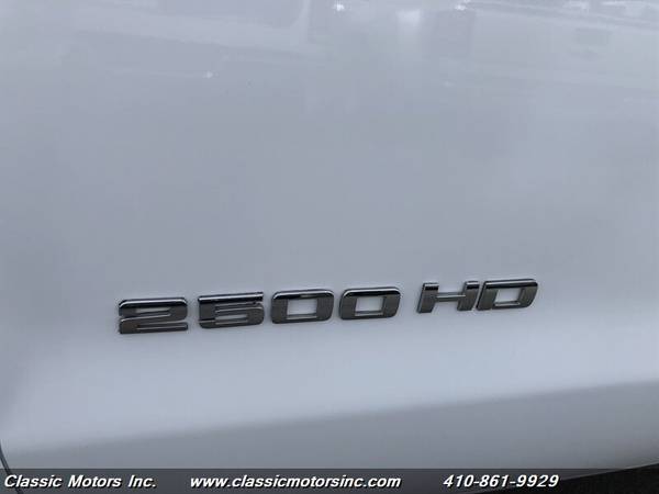 2017 Chevrolet Silverado 2500 REG CAB W/T LIFTGATE 4X4 1-OWNER! for sale in Finksburg, PA – photo 19