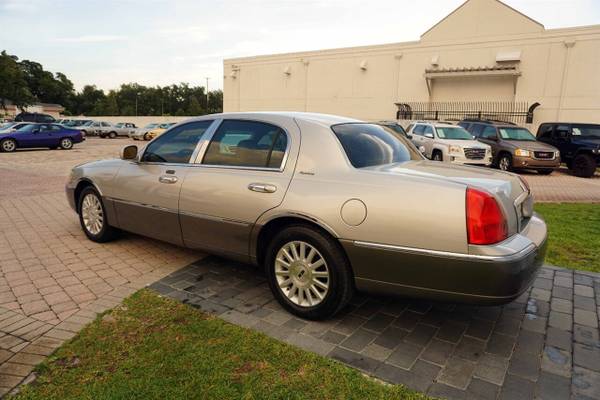 2003 Lincoln Town Car Signature - Low Miles, Immaculate Condition, Lea for sale in Naples, FL – photo 15
