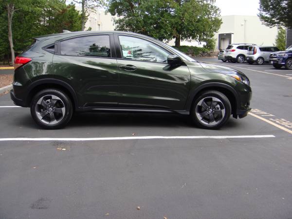 ★2018 HONDA HR-V EX 4WD AUTOMATIC ●BACK-UP CAMERA LOW 13k MILES for sale in Seattle, WA – photo 3