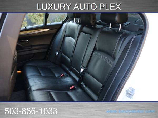 2015 BMW 5-Series 528i Luxury Line/Sedan - - by for sale in Portland, OR – photo 16