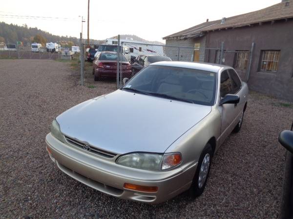 1996 TOYOTA CAMRY LE FWD GAS SAVER GREAT BEGINNER CAR FULL PRICE for sale in Pinetop, AZ – photo 3
