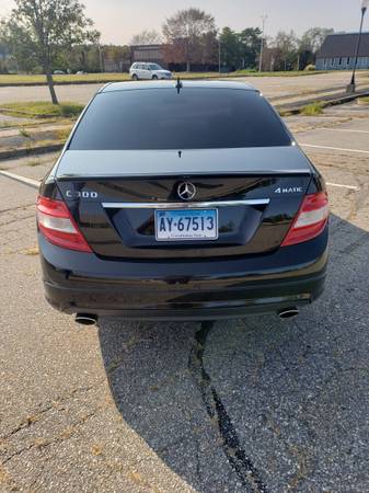 2011 MERCEDES C300 (BEAUTIFUL) - cars & trucks - by owner - vehicle... for sale in West Haven, CT – photo 6