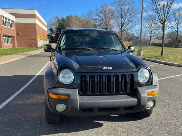 Jeep Liberty Sport 2002 - cars & trucks - by owner - vehicle... for sale in Stamford, NY – photo 2