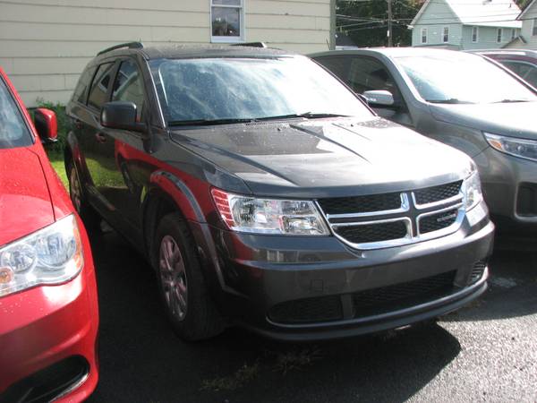 2018 DODGE JOURNEY SE FWD~17300 MILES~FINANCING AVAILABLE for sale in Watertown, NY – photo 2