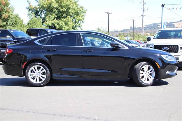 2016 Chrysler 200 4D Sedan Limited for sale in Santa Rosa, CA – photo 5