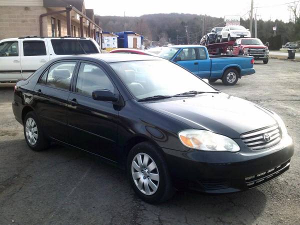 2004 Toyota Corolla LE 4dr Sedan CASH DEALS ON ALL CARS OR BYO for sale in Lake Ariel, PA – photo 4