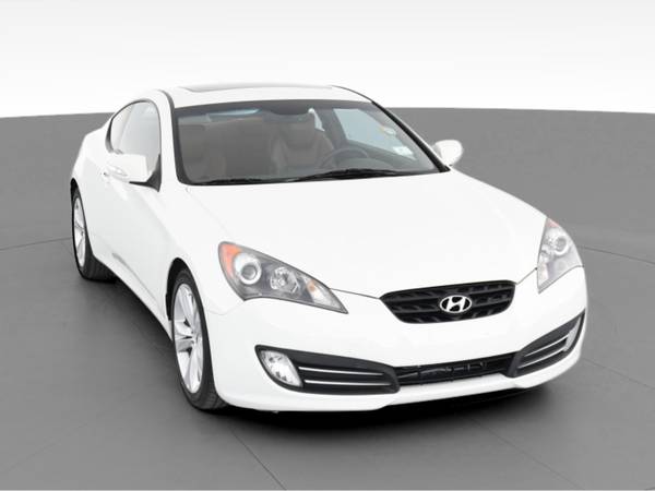 2010 Hyundai Genesis Coupe 3.8 Coupe 2D coupe White - FINANCE ONLINE... for sale in NEWARK, NY – photo 16