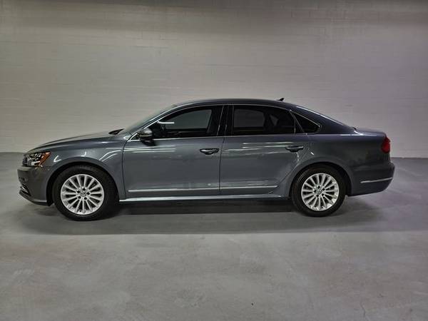 2016 Volkswagen Passat - Financing Available! - cars & trucks - by... for sale in Glenview, IL – photo 2