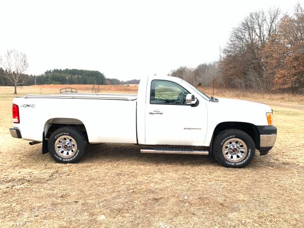 2010 GMC Sierra 4X4 - cars & trucks - by owner - vehicle automotive... for sale in Becker, MN – photo 5