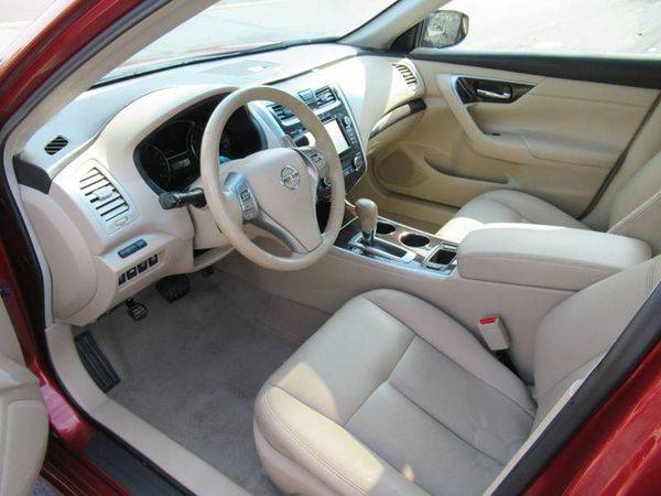 2013 Nissan Altima 3.5 SL 4dr Sedan - CASH OR CARD IS WHAT WE LOVE! for sale in Morrisville, PA – photo 9