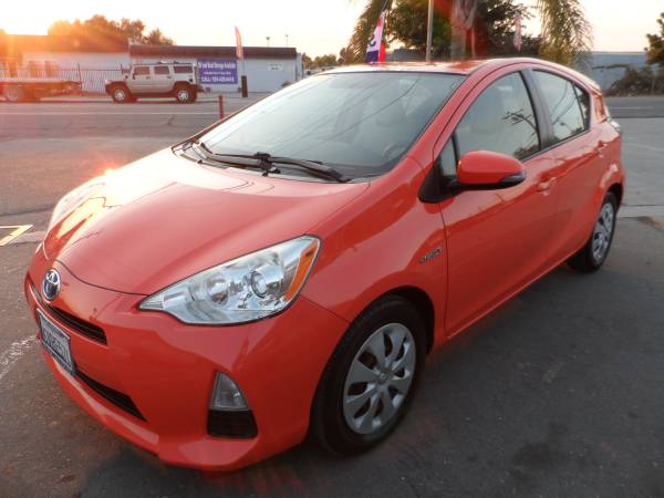 2012 Toyota Prius C Hatchback for sale in Brentwood, CA – photo 2