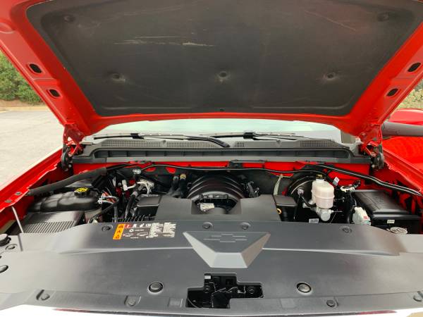 2019 Chevrolet Silverado 1500 4x4 Double Cab Red V8 Low Miles - cars for sale in Douglasville, AL – photo 24