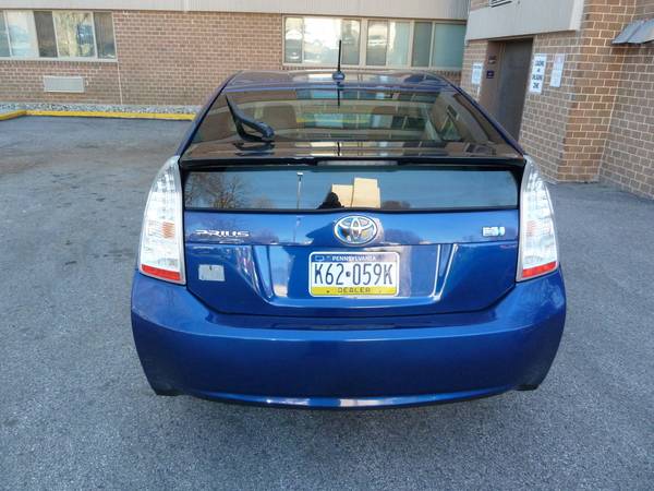 2010 Toyota Prius Three 4dr Hatchback - - by dealer for sale in Huntingdon Valley, PA – photo 3