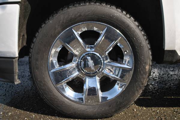 2017 Chevrolet Silverado LTZ, 4x4, High Rise Topper, 5 3L, V8 for sale in Anchorage, AK – photo 10