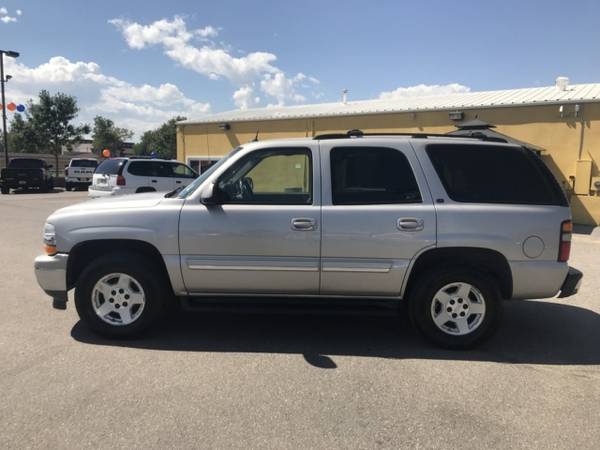 2005 Chevrolet Tahoe Lt heated Leather 3 rows of seating for sale in Wheat Ridge, CO – photo 4