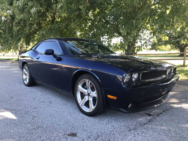 2014 DODGE CHALLENGER R/T- AS CLEAN AS IT GETS! for sale in Norman, KS – photo 2