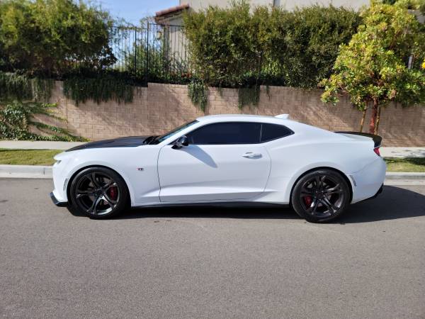 2018 camaro ss 1le must see for sale in Los Angeles, CA – photo 2