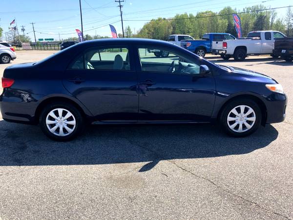 2013 Toyota Corolla 4dr Sdn Man L (Natl) - - by dealer for sale in Greensboro, NC – photo 4