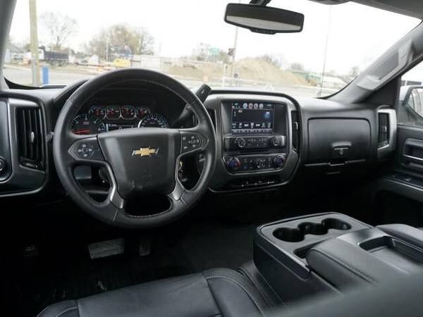 2018 Chevy Chevrolet Silverado 1500 4WD Crew Cab 143 5 LT w/1LT for sale in Roseville, MI – photo 10