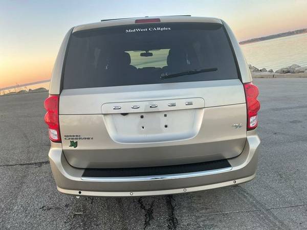 2014 Dodge Grand Caravan - Financing Available! - cars & trucks - by... for sale in Junction City, KS – photo 14