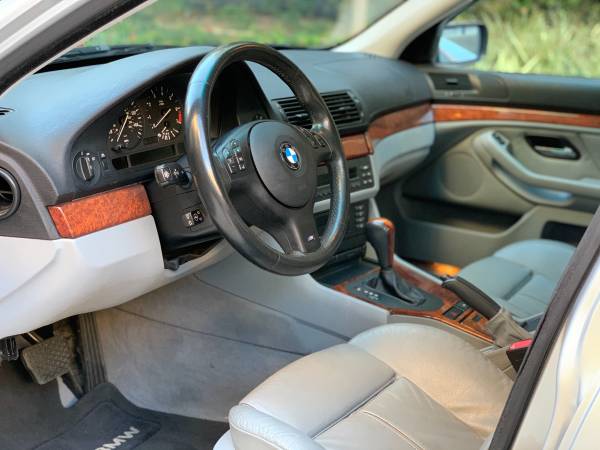 BMW 525i M SPORT IMMACULATE CONDITION WITH ALL THE SERVICE HISTORY -... for sale in San Diego, CA – photo 6