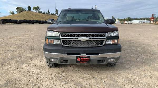 2005 Chevrolet Silverado 2500 HD Crew Cab - Financing Available! for sale in Kalispell, MT – photo 3