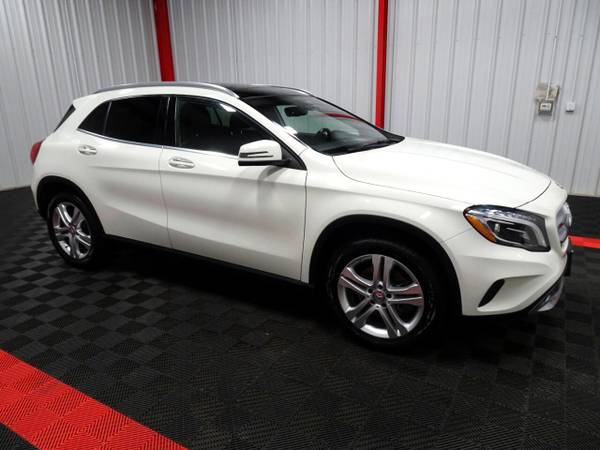 2016 Mercedes-Benz GLA 250 hatchback White - - by for sale in Branson West, MO – photo 6