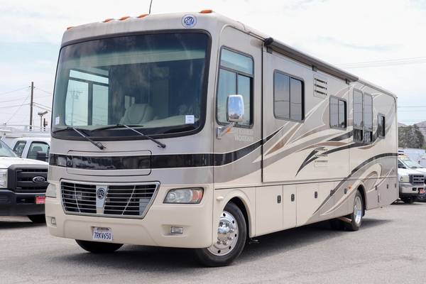 2013 Holiday Rambler Vacationer 36SBT Motor Home RWD RV #32213 -... for sale in Fontana, CA – photo 3