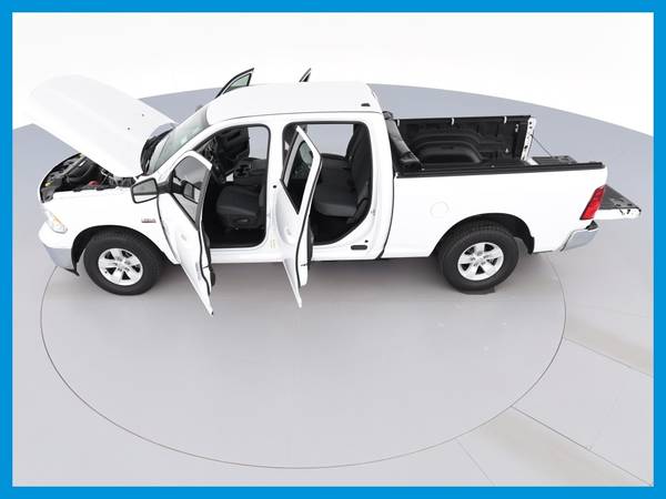 2020 Ram 1500 Classic Crew Cab SLT Pickup 4D 6 1/3 ft pickup White for sale in Palmdale, CA – photo 16