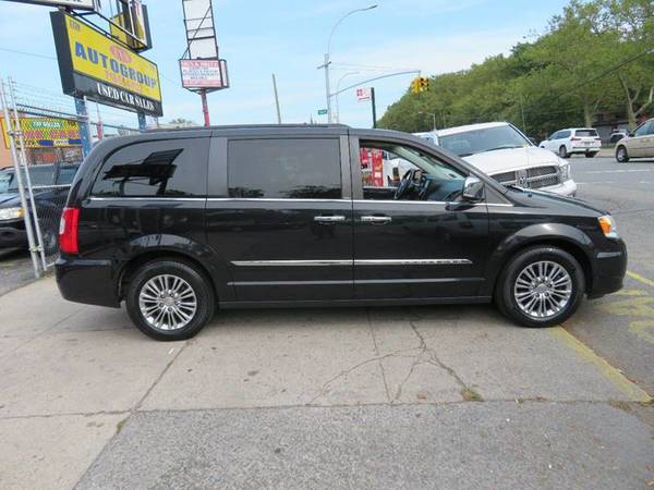 2013 Chrysler Town & Country Touring Minivan !Loaded!1 Owner! for sale in Brooklyn, NY – photo 7