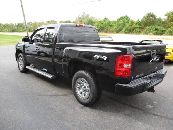 2013 Chevy Silverado 1500 Ext. Cab 4x4 with 112k Miles - cars &... for sale in Hamilton, OH – photo 5