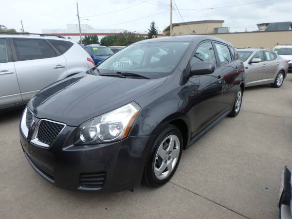 2010 Pontiac Vibe Gray for sale in Des Moines, IA – photo 6