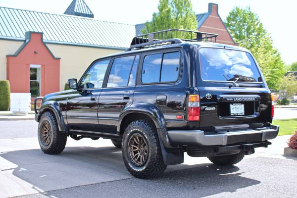 1997 Toyota Land Cruiser 4WD/Collectors Edition - Rare Find for sale in Lynden, CA – photo 3