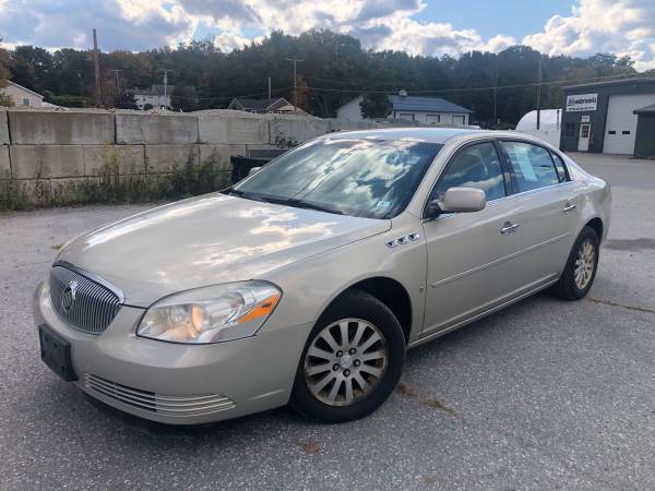 2007 Buick Lucerne CX sedan - cars & trucks - by owner - vehicle... for sale in Tewksbury, MA – photo 4