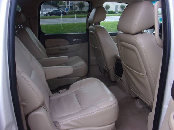 2010 GMC YUKON XL 6 2L V8 DENALI LEATHER IN DASH BACK UP CAM - cars for sale in Metairie, LA – photo 19