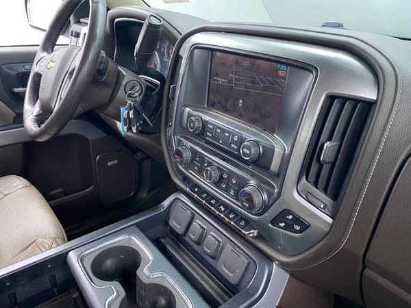2014 Chevy Chevrolet Silverado 1500 Crew Cab Z71 LTZ Pickup 4D 5 3/4 for sale in Yuba City, CA – photo 21