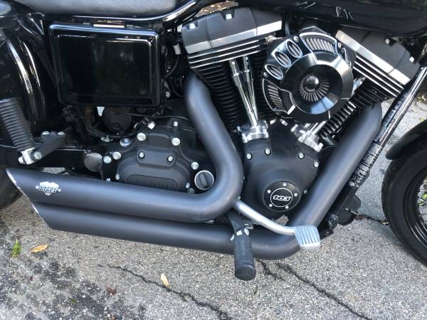 2014 Harley Davidson Dyna Street Bob LOW MILES ~ LIKE NEW FXDB/trade for sale in Woodland Hills, CA – photo 8