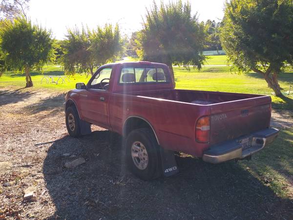 1998 Toyota Tacoma, $4000. 4x4, 5 speed, for sale in Fallbrook, CA
