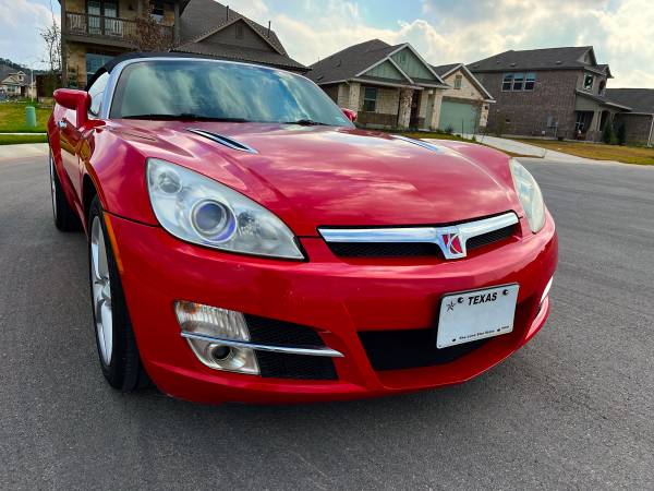 Awesome Fun to Drive Convertible 2008 Saturn Sky Roadster Victory for sale in Austin, TX – photo 2