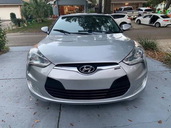 **Hyundai Veloster S**(low miles) - cars & trucks - by owner -... for sale in Altamonte Springs, FL – photo 7
