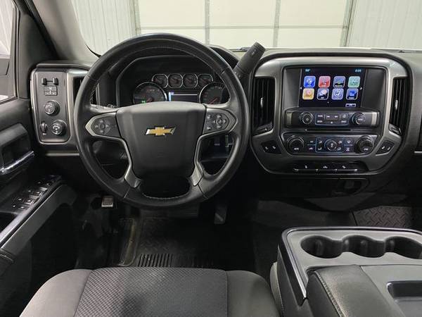 2017 Chevrolet Silverado 1500 Crew Cab - Small Town & Family Owned! for sale in Wahoo, NE – photo 14