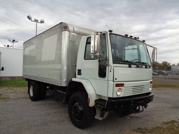 2005 STERLING SC8000 CARGO MAIL TRUCK! ALLISON TRANS, ONLY 73K MILES!! for sale in Palmyra, PA – photo 4
