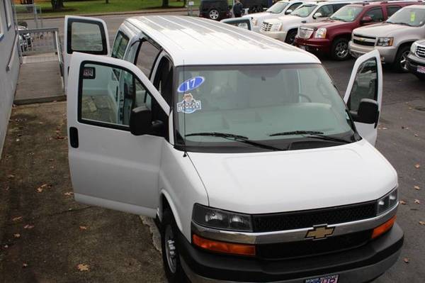 2017 Chevrolet Express Cargo Chevy 2500 3dr Extended Cargo Van Cargo... for sale in Salem, OR – photo 23