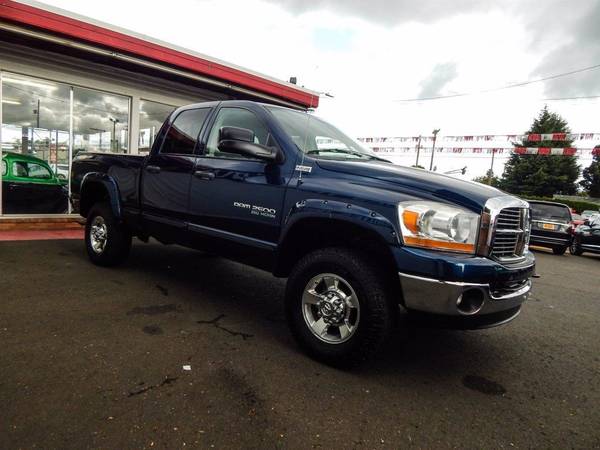2006 Dodge Ram 2500 Crew Cab 4WD 4x4 Truck - cars & trucks - by... for sale in Portland, OR – photo 6