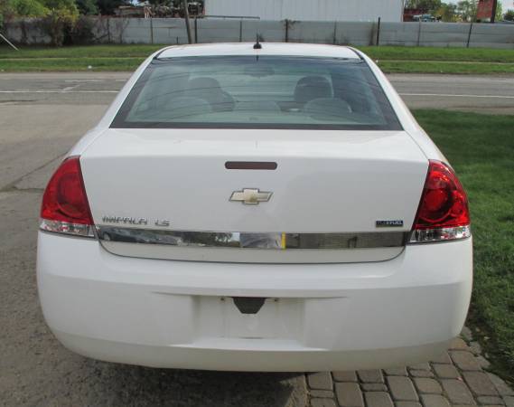 GREAT DEAL!*2008 CHEVY IMPALA"LS"*LIKE NEW*RUNS GREAT*GAS... for sale in Waterford, MI – photo 8