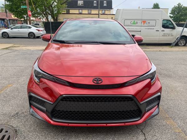 2020 Toyota Corolla Se Red/Blk 10K miles Clen title paid off for sale in Baldwin, NY – photo 3